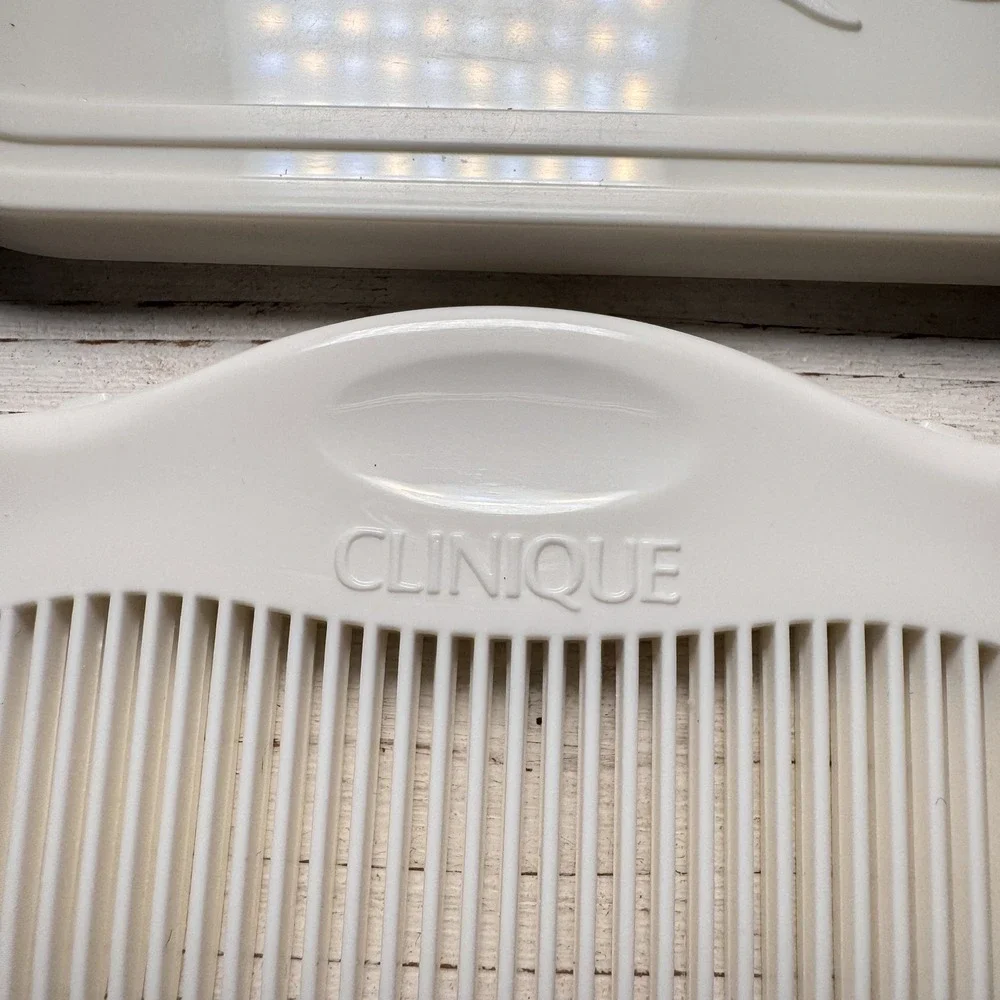 Clinique‎ Comb Mirror Compact Set Vintage Travel Snap Together White Plastic